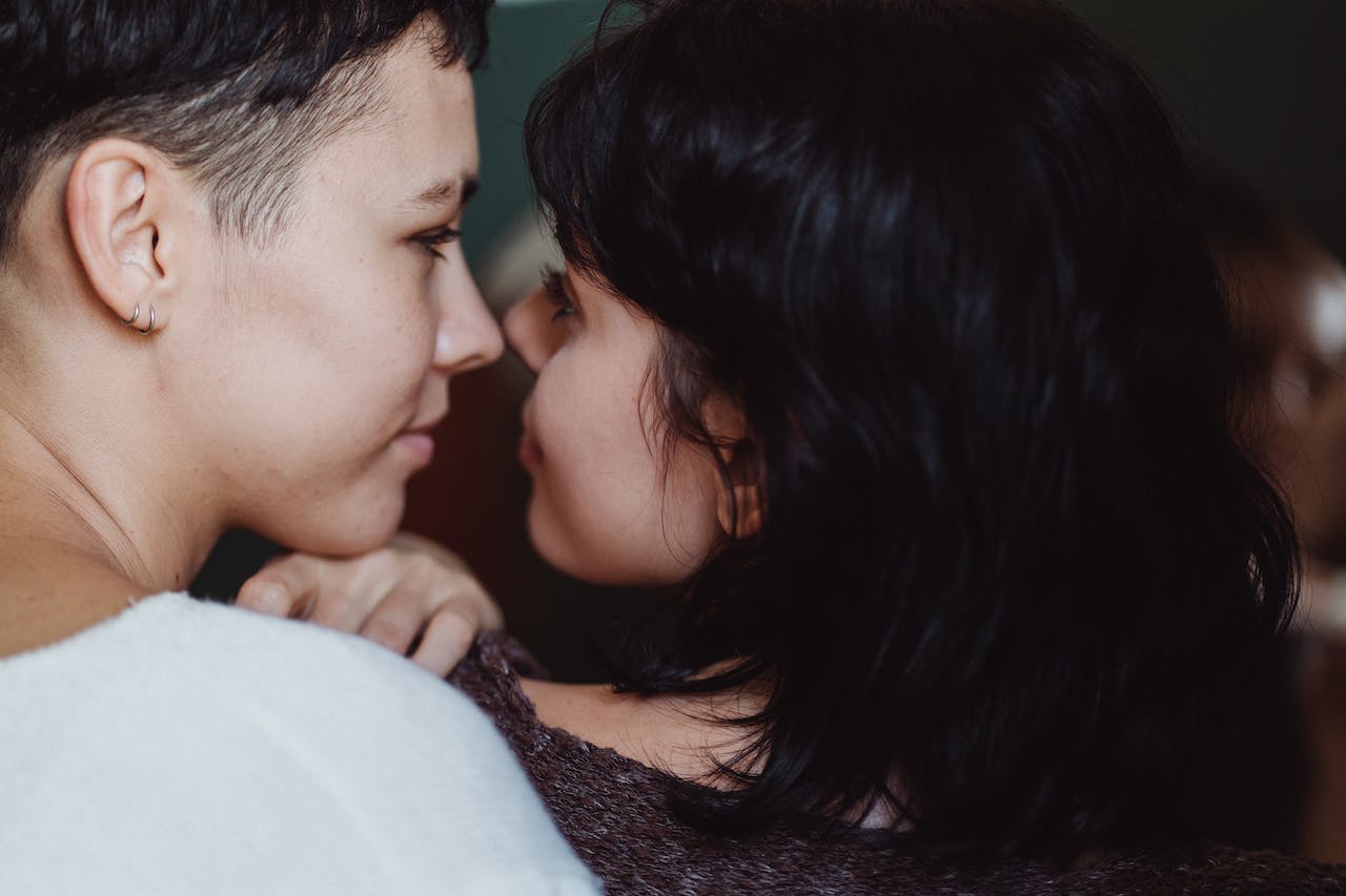 What Is a Poly Relationship Like