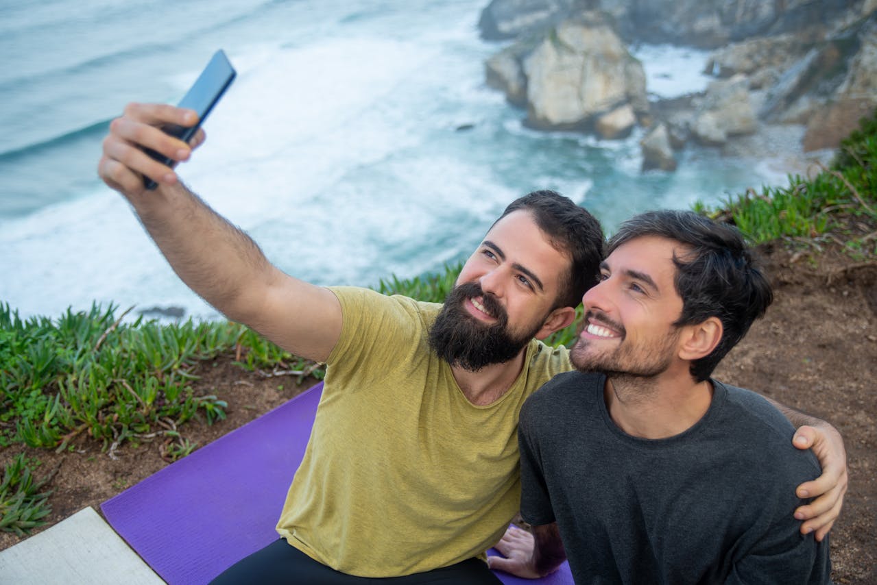 How Do Poly Relationships Work