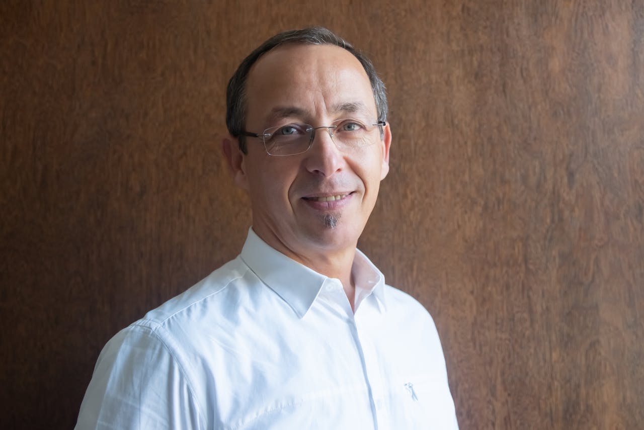 polyamory secondary partner